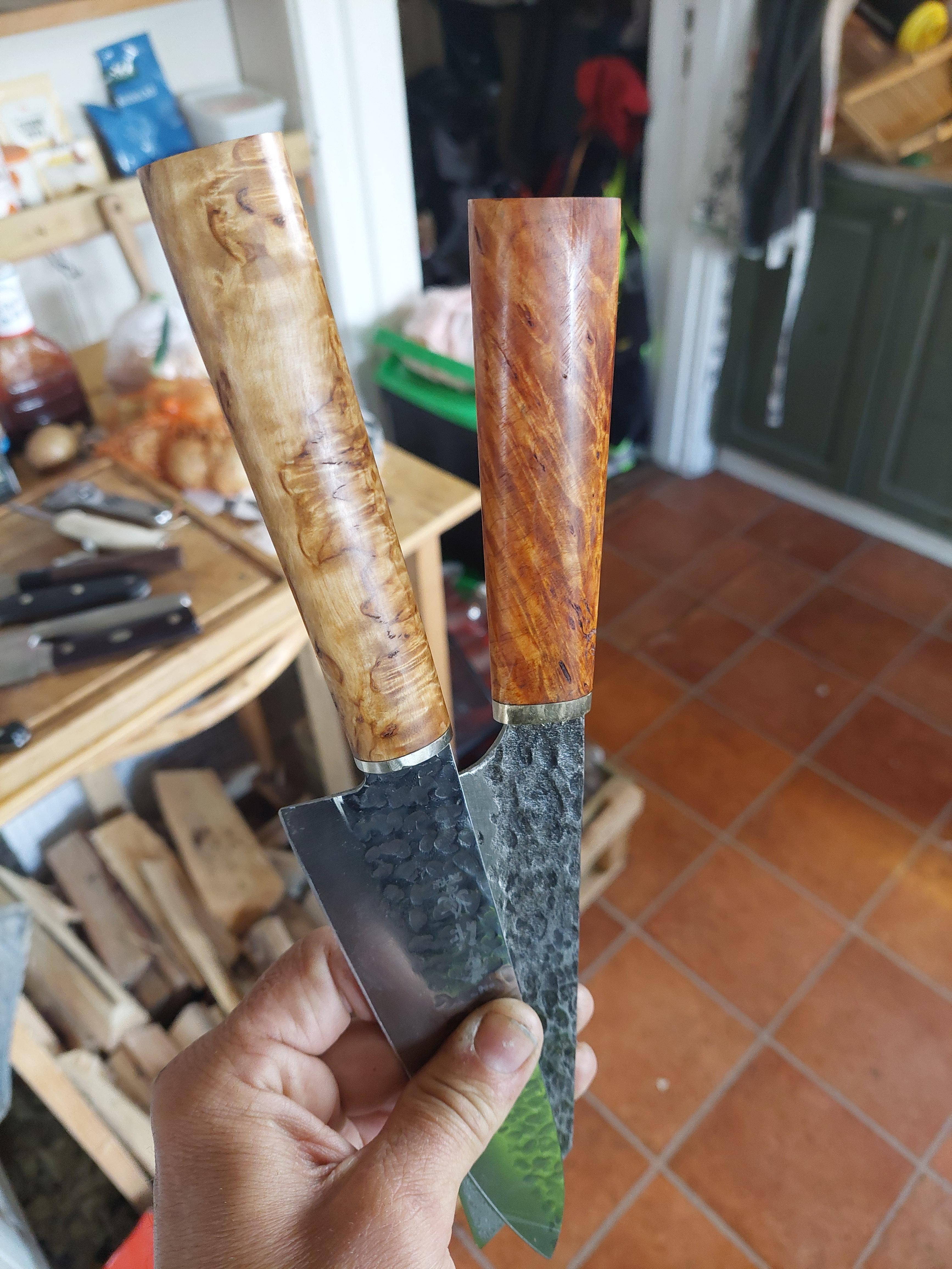 #handsmidd #kökskniv  #masur #knivslöjd