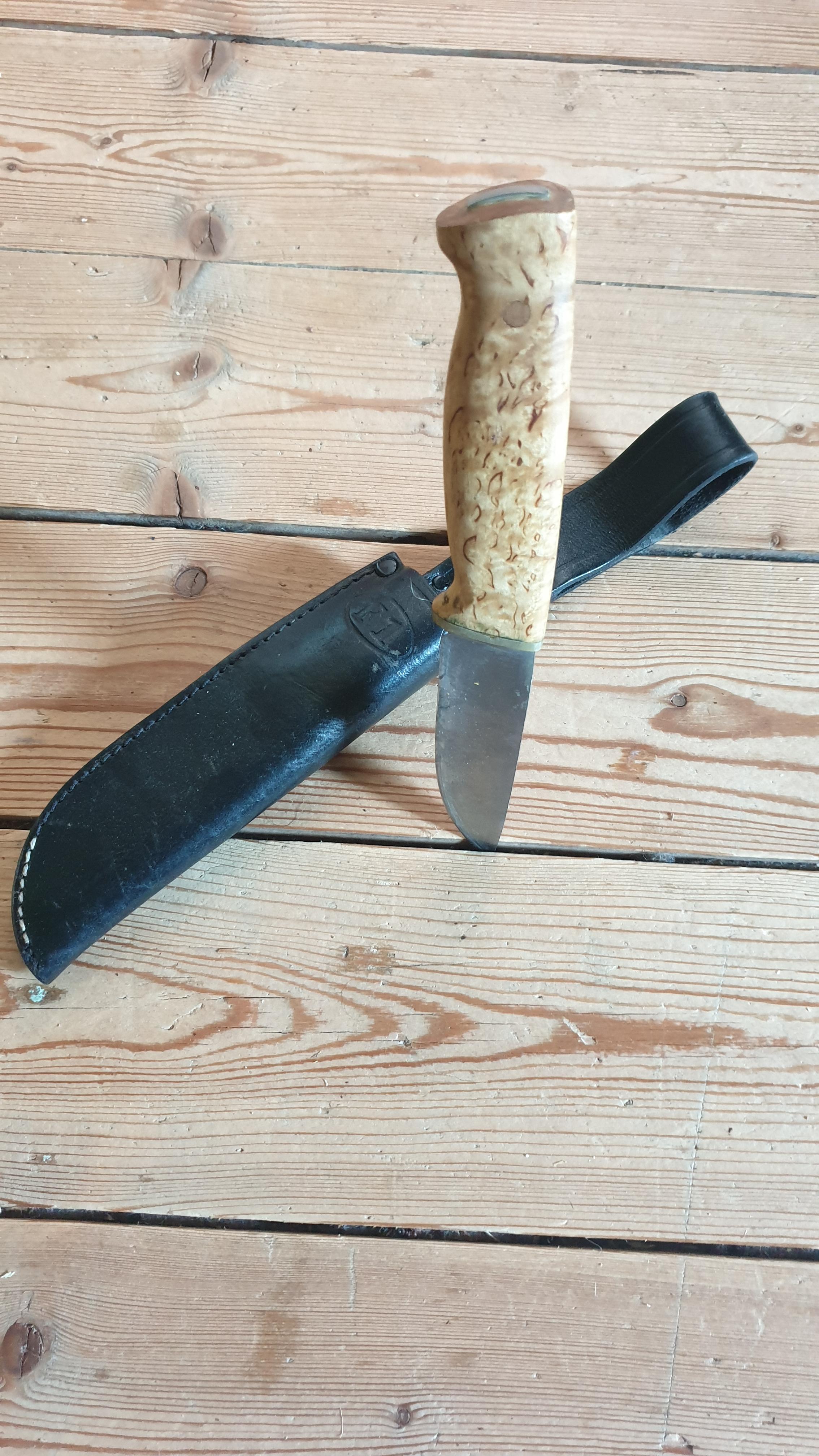#fällkniven #F1 #vildmarkskniv #bushcraft #överlevnad #masur #knivslöjd